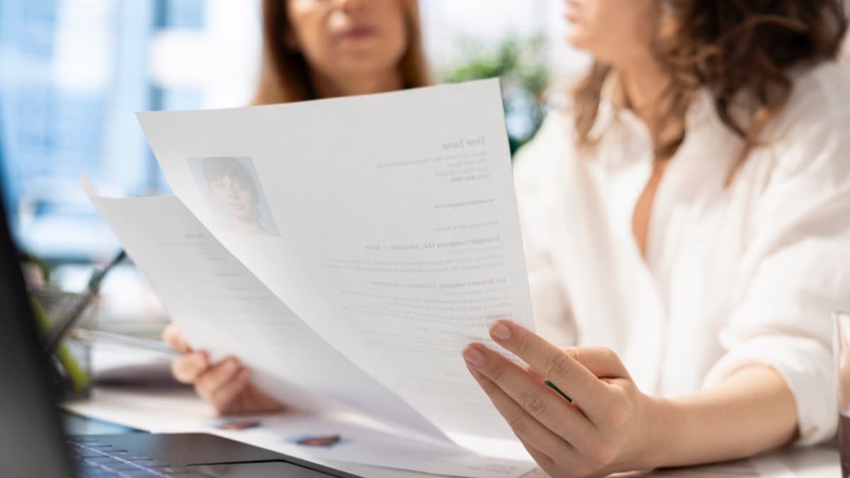 How to Use AI to Get Your Resume Past the ATS