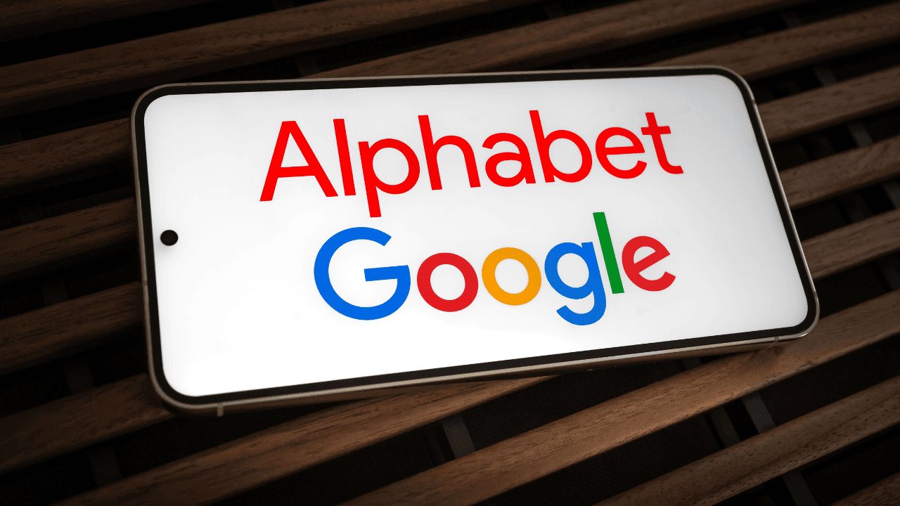 Alphabet'in İkinci Çeyrek Geliri %24 Artarak 119,8 Milyar Dolara Ulaştı