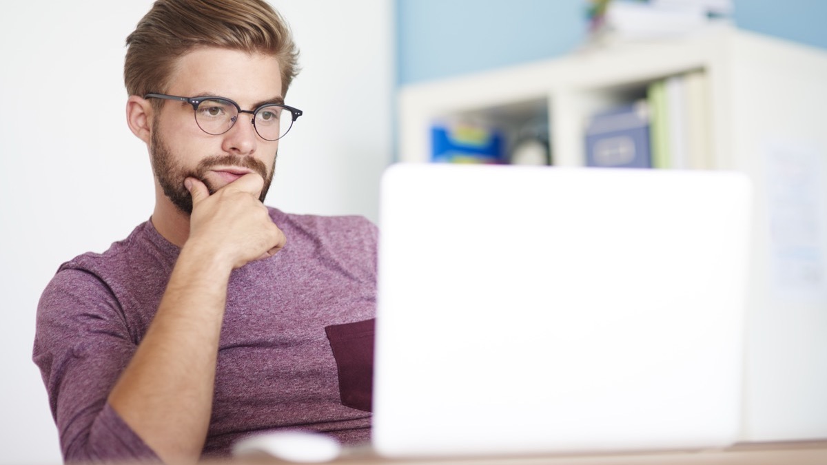 Claude vs ChatGPT: Which One Should You Use?