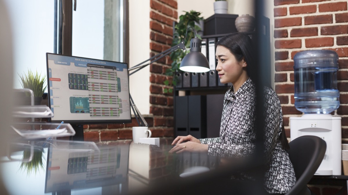 Is Meta Advantage+ Worth It? When to Trust the Algorithm With Your Budget