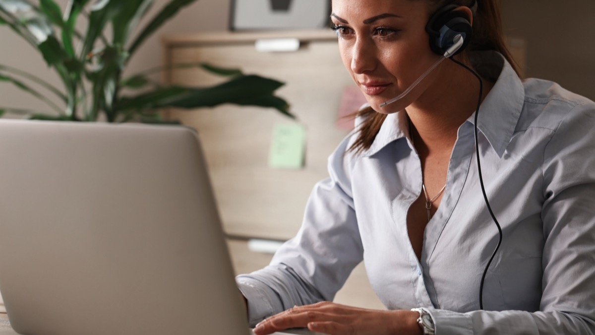 How Much Does an AI Chatbot Cost, and How Long Does It Take to Build? (The Small Business Reality)